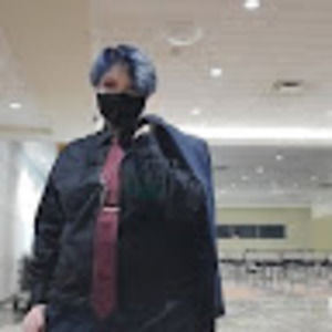 Meet your Posher, Alex